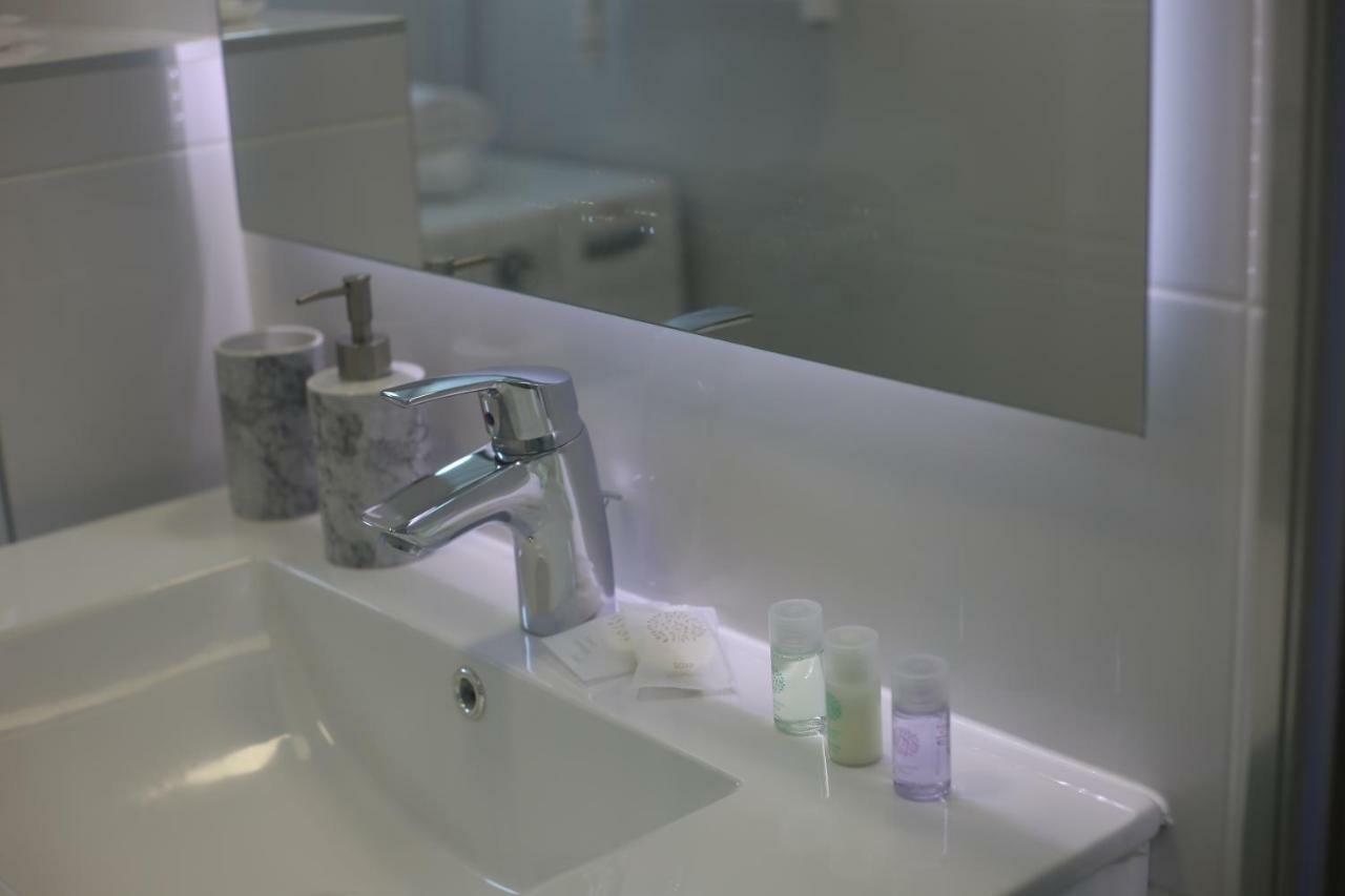Mar Adentro Makarska Appartement Buitenkant foto
